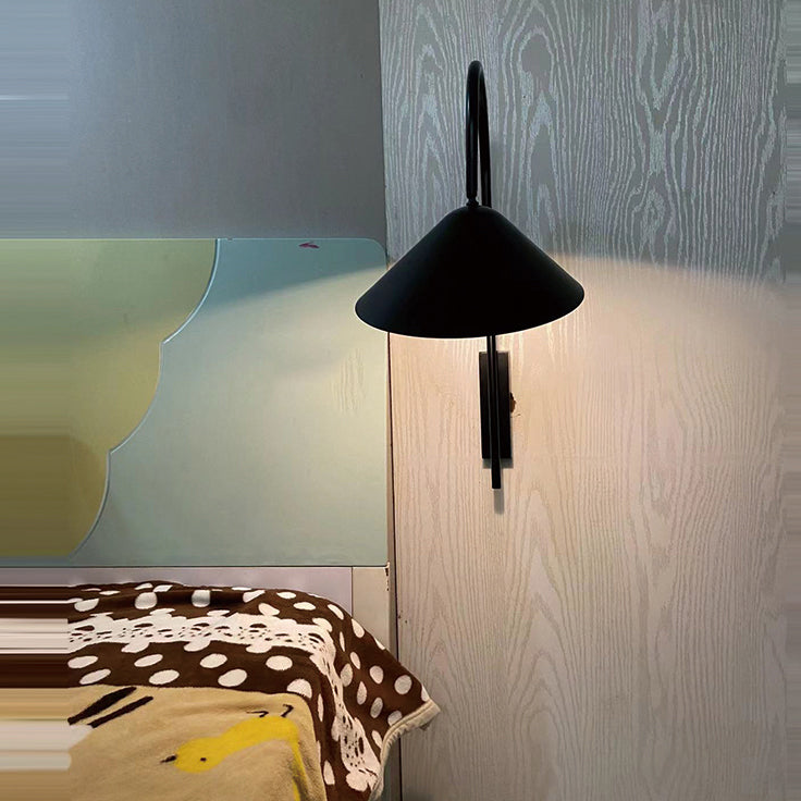 Simple Style Vanity Lighting Metal Wall Light Fixture for Bathroom