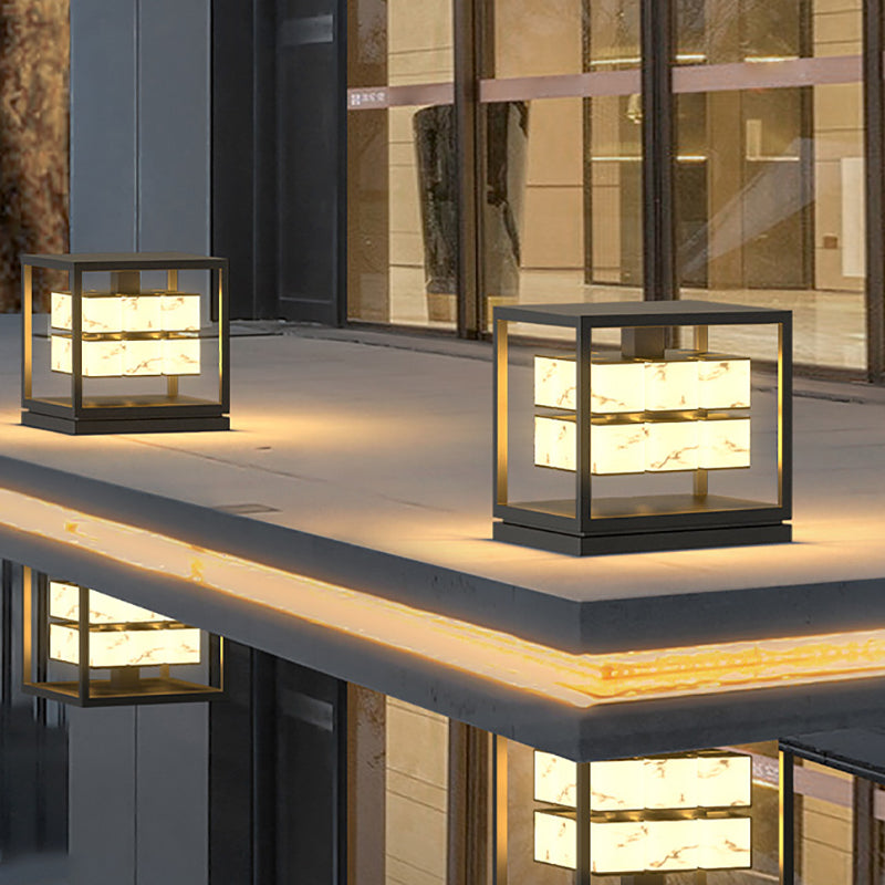 Modern Simple Metal Outdoor Light Cube Shape Waterproof Pillar Lamp for Outdoor