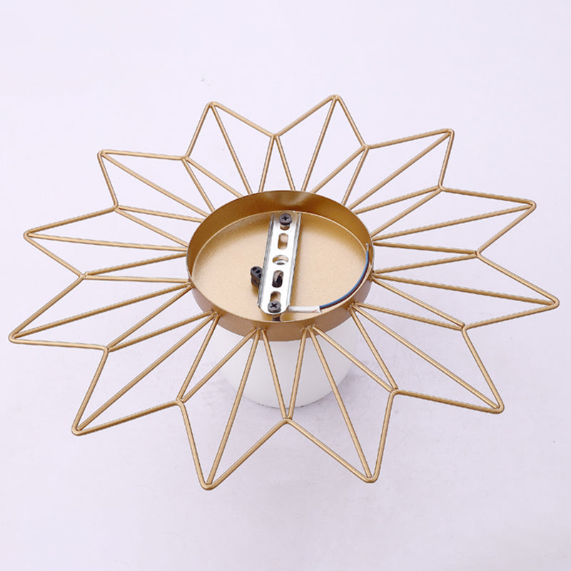 Industrial Ceiling Light Creative Flush Mount Ceiling Light Fixture with Glass Shade