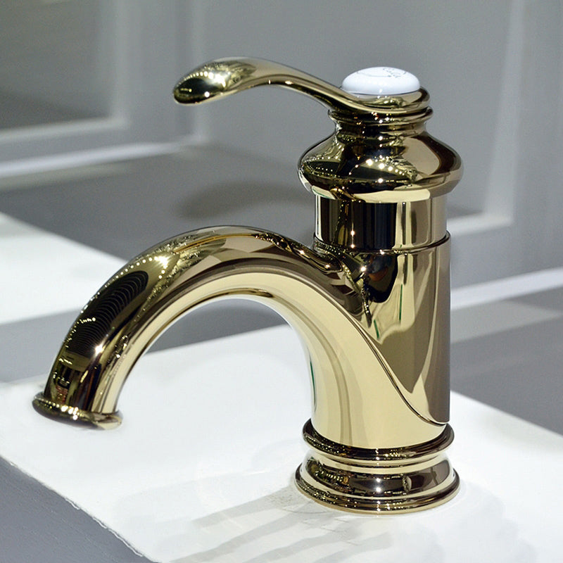 Traditional Wide Spread Bathroom Faucet 1 Lever Handles Lavatory Faucet