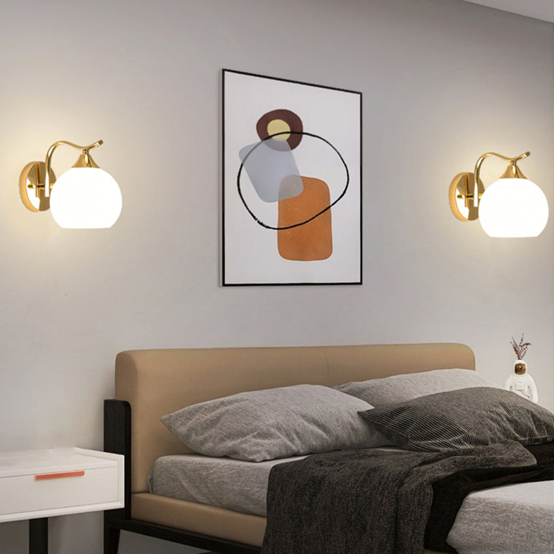 Modern Simple Golden Vanity Light Ball Shape Vanity Lamp for Shower Room