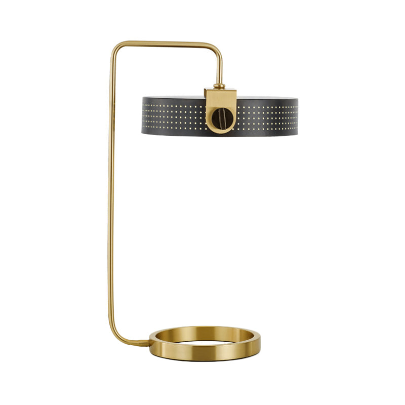 Luz de mesa de dormitorio redonda Lámpara de escritorio de modernismo metálico de 1 bulbo en oro con diseño hueco