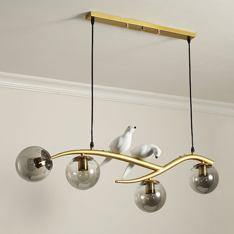 Lait blanc / fumée en verre gris globe lustre lumière minimale 4 lumières suspension suspension lumière en noir / or avec oiseaux déco