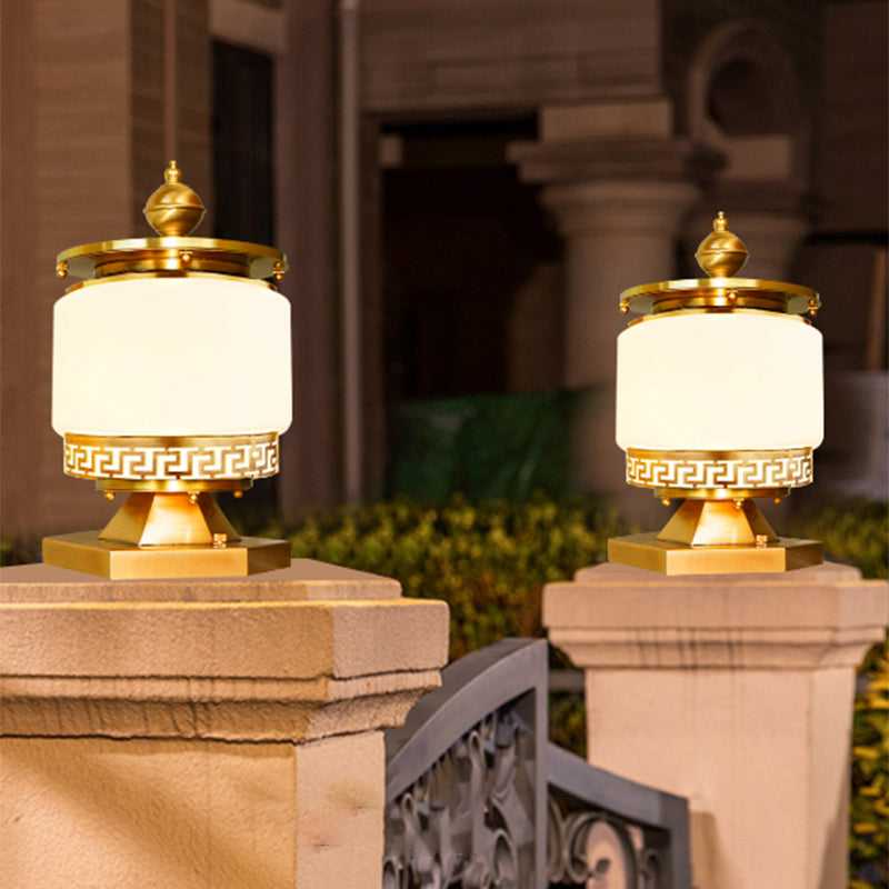 Round Shape Metal Outdoor Light Modern 1 Light Solar Pillar Lamp in Brass