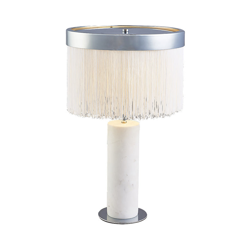 Lampada da comodino Stone Tube Lampada da scrivania contemporanea a 1 luce in bianco con nappa decorativa