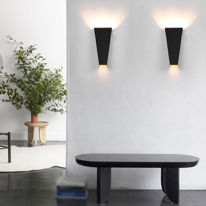 LED Wall Lamp Modern Style Wall Mount Lamp with Iron Shade for Bedroom