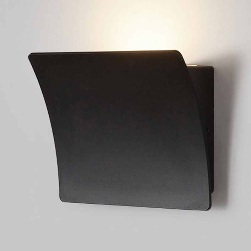 Black LED Wall Lamp Modern Style Wall Mount Lamp with Metal Shade for Bedroom