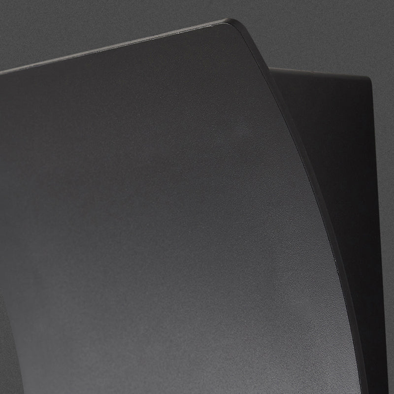 Black LED Wall Lamp Modern Style Wall Mount Lamp with Metal Shade for Bedroom