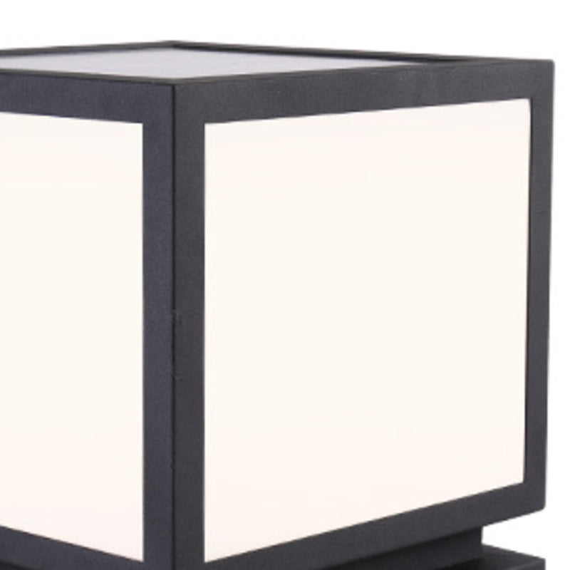 Black Square Pillar Lamp Waterproof Outdoor Solar Lights for Garden