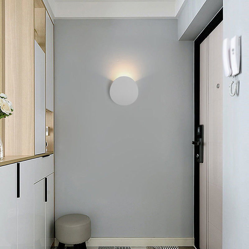 Modern Style Wall Lamp LED Wall Mount Lamp with Aluminum Shade for Home