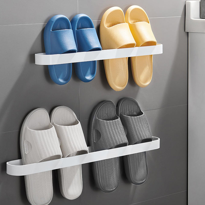 Minimalistic Bathroom Accessory Set Metal Slipper Rack/Towel Bar