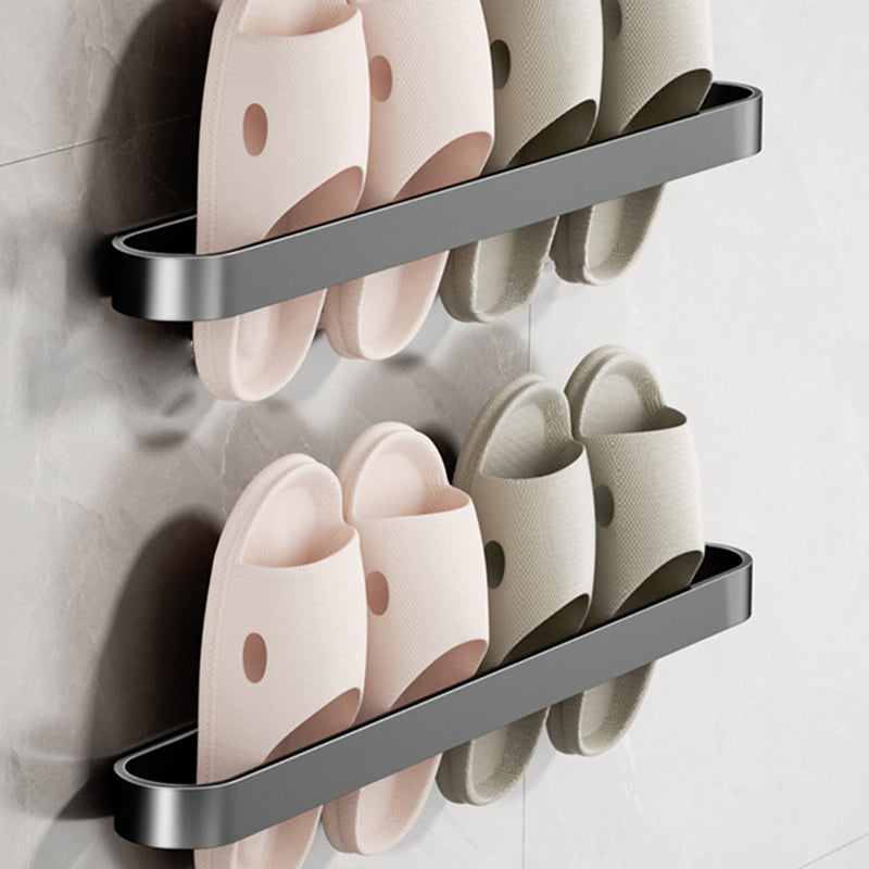 Minimalistic Bathroom Accessory Set Metal Slipper Rack/Towel Bar