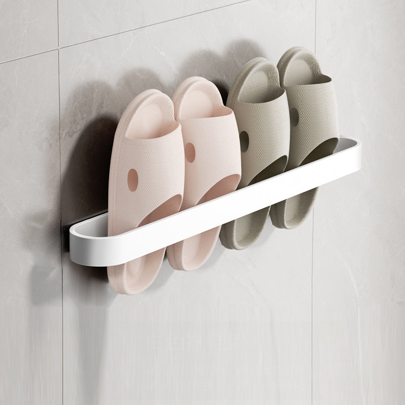 Minimalistic Bathroom Accessory Set Metal Slipper Rack/Towel Bar