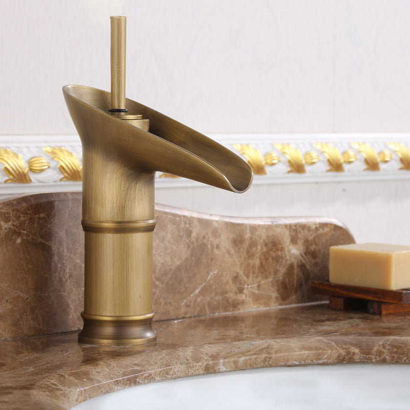 Country Wide Spread Bathroom Faucet Lever Vanity Sink Faucet