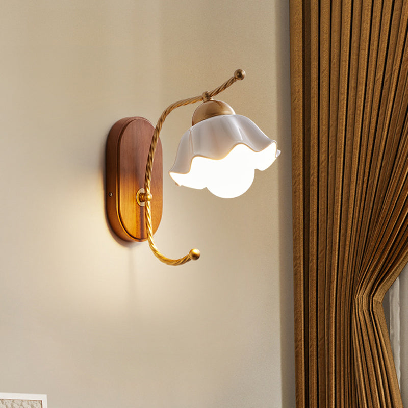 Modern Simple 1-Light Vanity Lamp Wooden Base Vanity Light in White