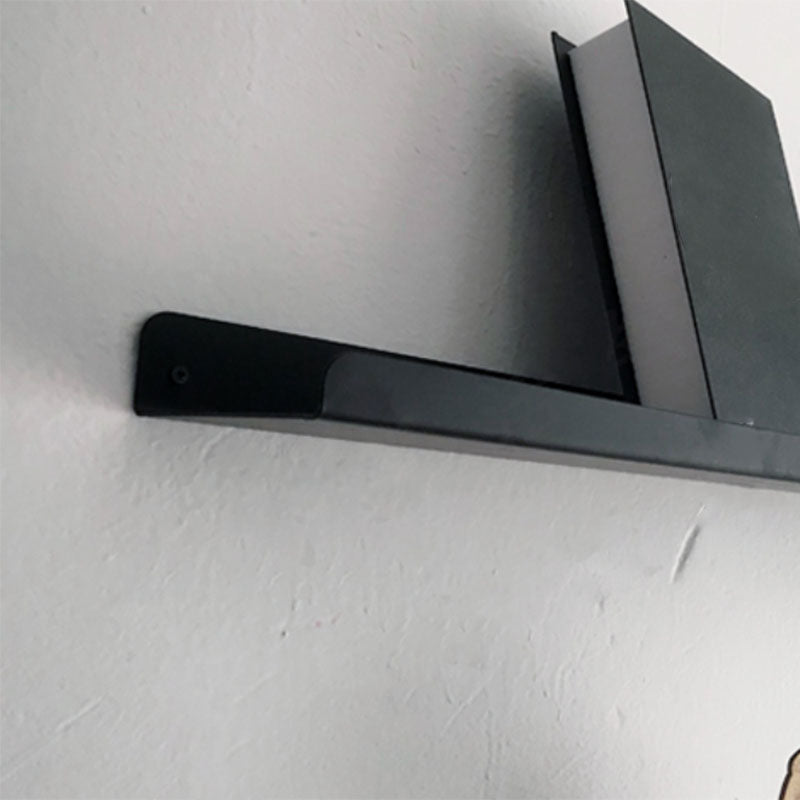 Metal Floating Bookcase Industrial Closed Back Bookshelf with Shelves