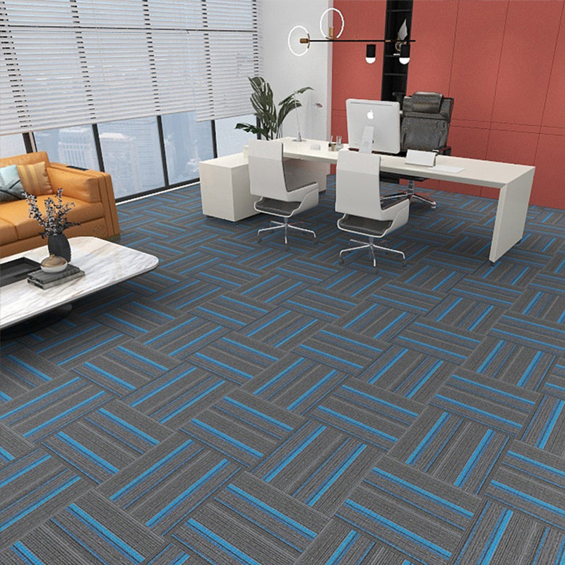 Modern Carpet Tiles Self Adhesive Multi Level Loop Stain Resistant Carpet Tile