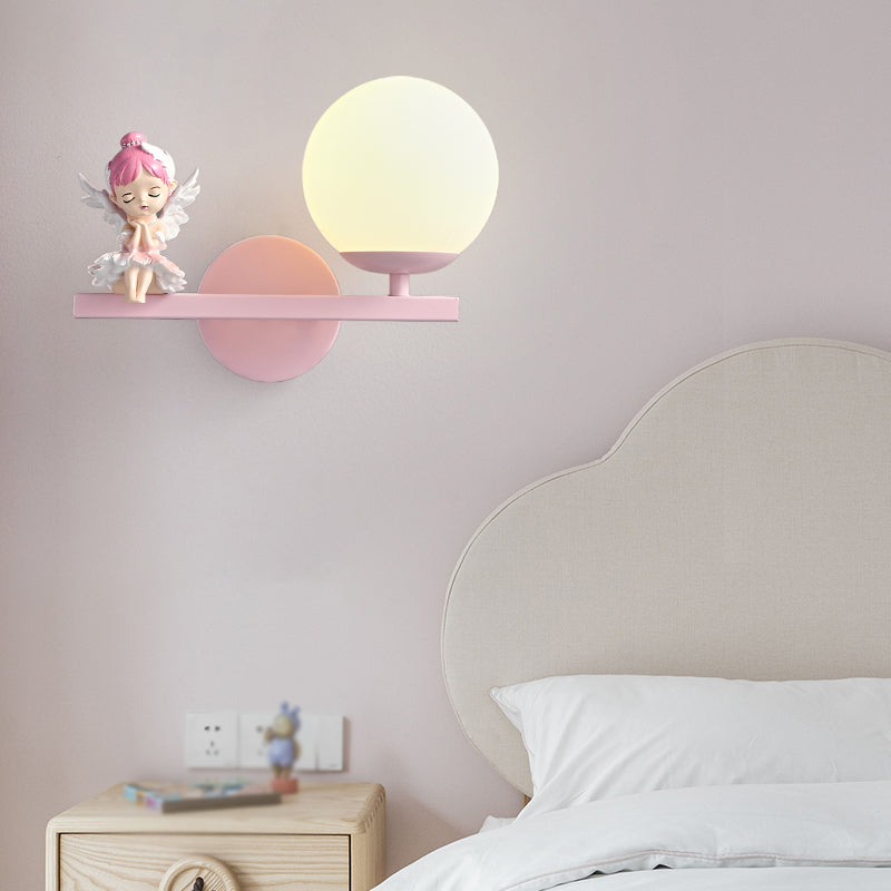 Metal Ball Shape Wall Sconce Kid 1 Light Wall Light Sconce in Pink (Decoration Included)