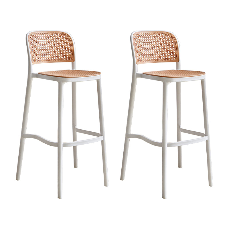 Modern Style Plastic Counter Stool Low Back Barstool with Footrest