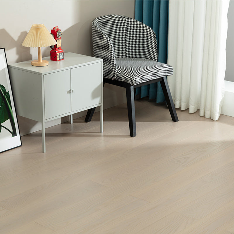 Traditional Laminate Flooring Click-Lock 15mm Thickness Scratch Resistant Waterproof