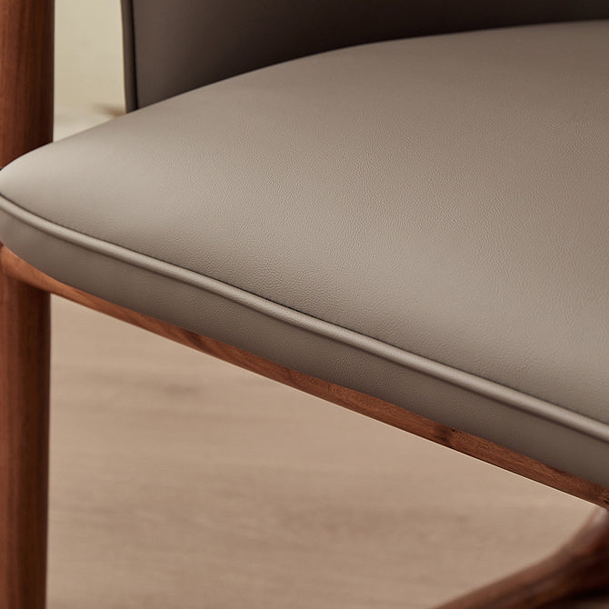 Modern Style Dining Chair Leather Wooden Base Arm Chair for Home Use