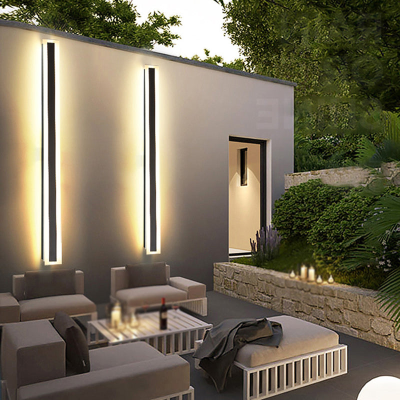 Simple Linear Wall Lamp Metal 1 Light Wall Light Fixture in Black