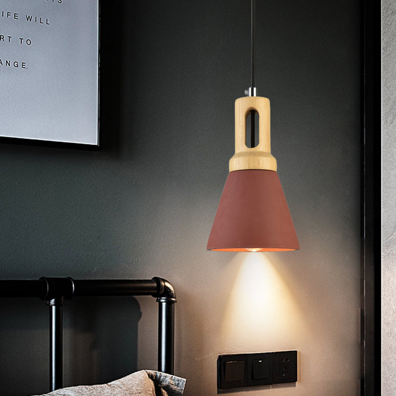 1-Light Ciment suspendu suspension du pendentif vintage noir / gris / rouge et en bois de la barre de cloche en bois