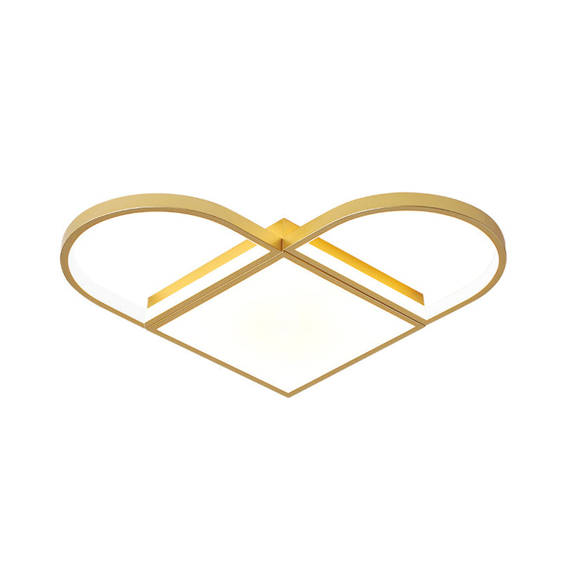 Loving Heart Ceiling Light Fixture Cartoon Acrylic LED Living Room Flush Mount Lamp in Gold