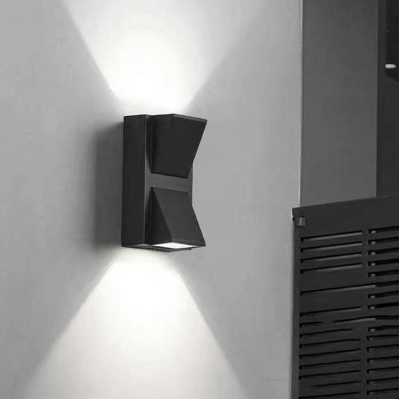 Geometric Wall Mounted Lamp Contemporary Metal Wall Lighting Idea