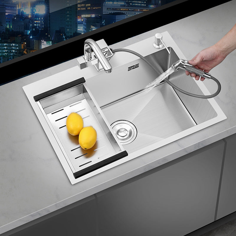 Modern Style Kitchen Sink Soundproof Kitchen Sink with Basket Strainer