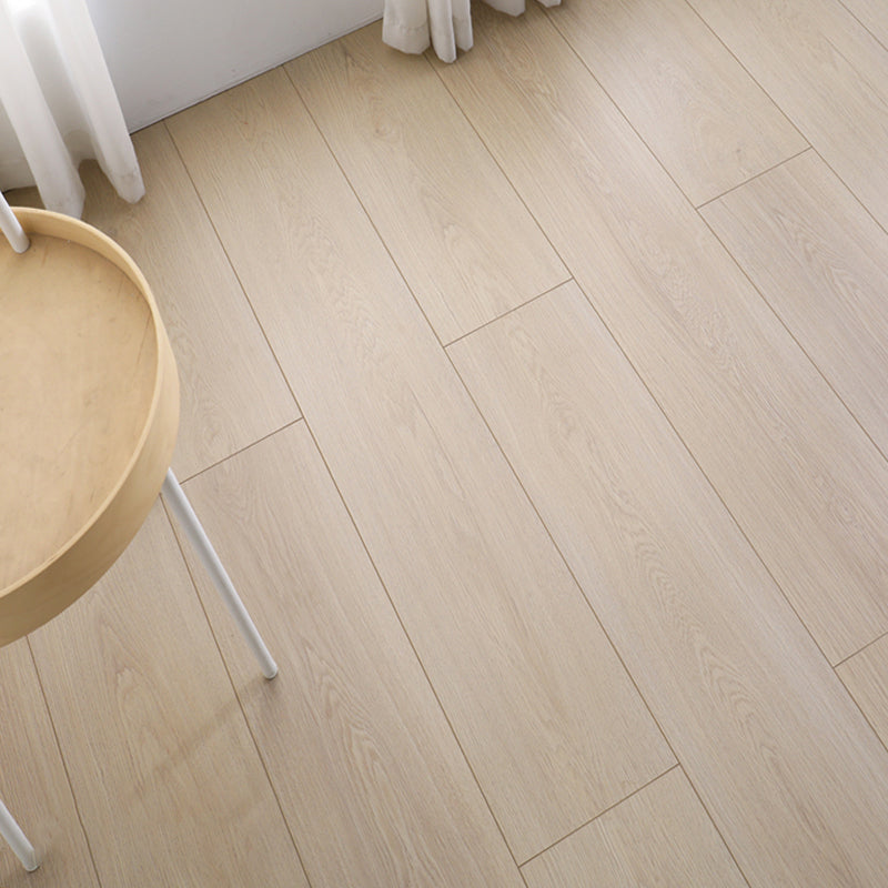 Modern Style Laminate Floor Waterproof Scratch Resistant Wooden Laminate Floor
