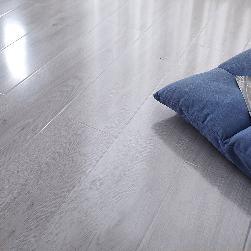 Modern Style Laminate Floor Waterproof Scratch Resistant Wooden Laminate Floor