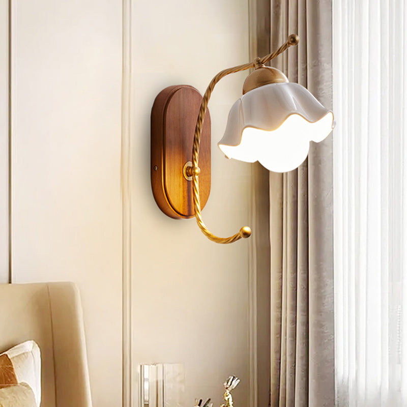 Ceramics Shade Wall Lamp Modern Style White Shape Wall Mounted Lighting for Bedroom