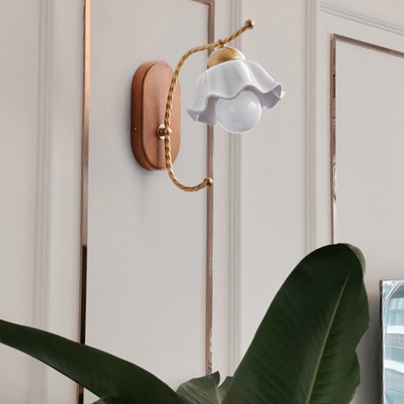 Ceramics Shade Wall Lamp Modern Style White Shape Wall Mounted Lighting for Bedroom