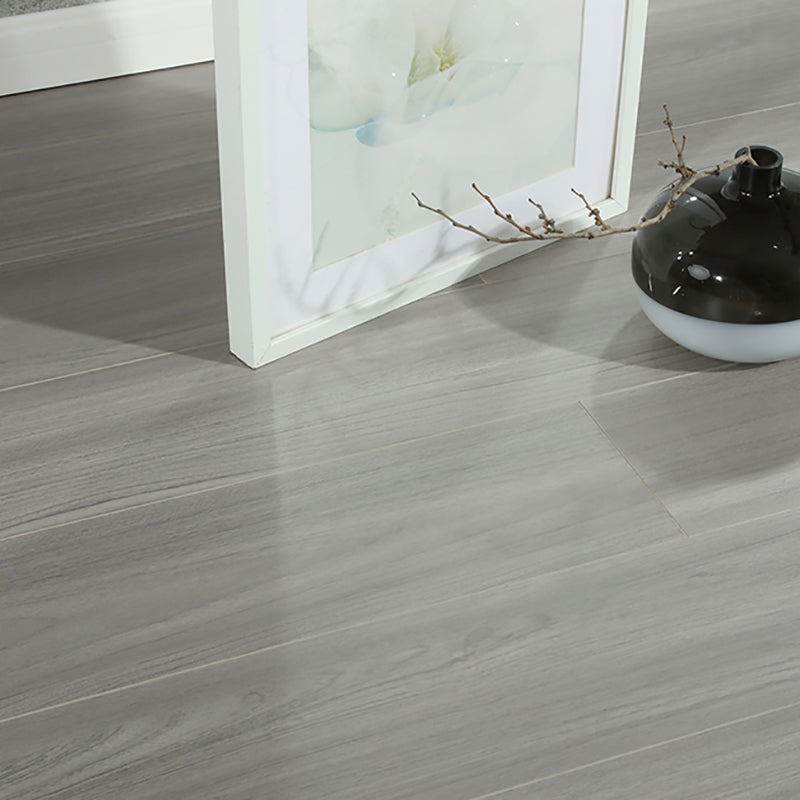 Laminate Floor Waterproof Scratch Resistant Wooden Effect Laminate Floor