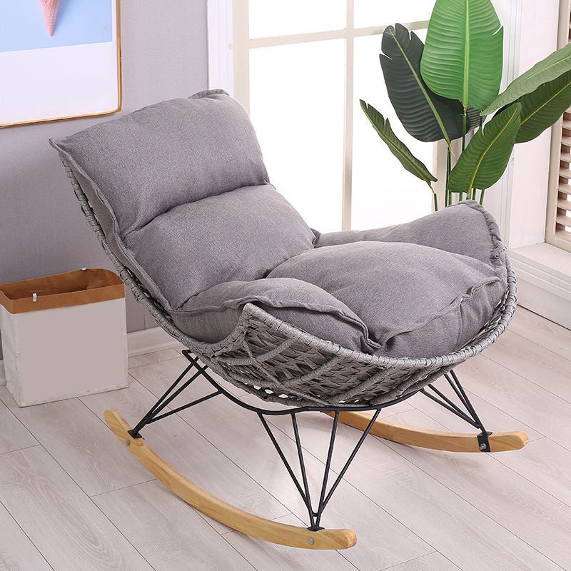 Modern Style Rattan Sofa Rocking Chair Indoor Rocking Chair with Cushion