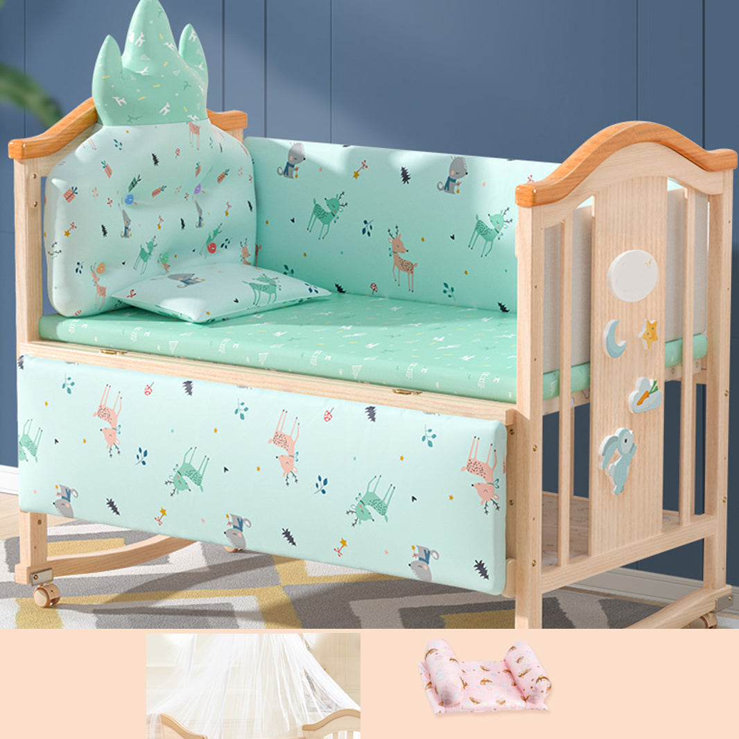 Light Wood Pine Nursery Crib Modern Nursery Crib with Casters/Wheels