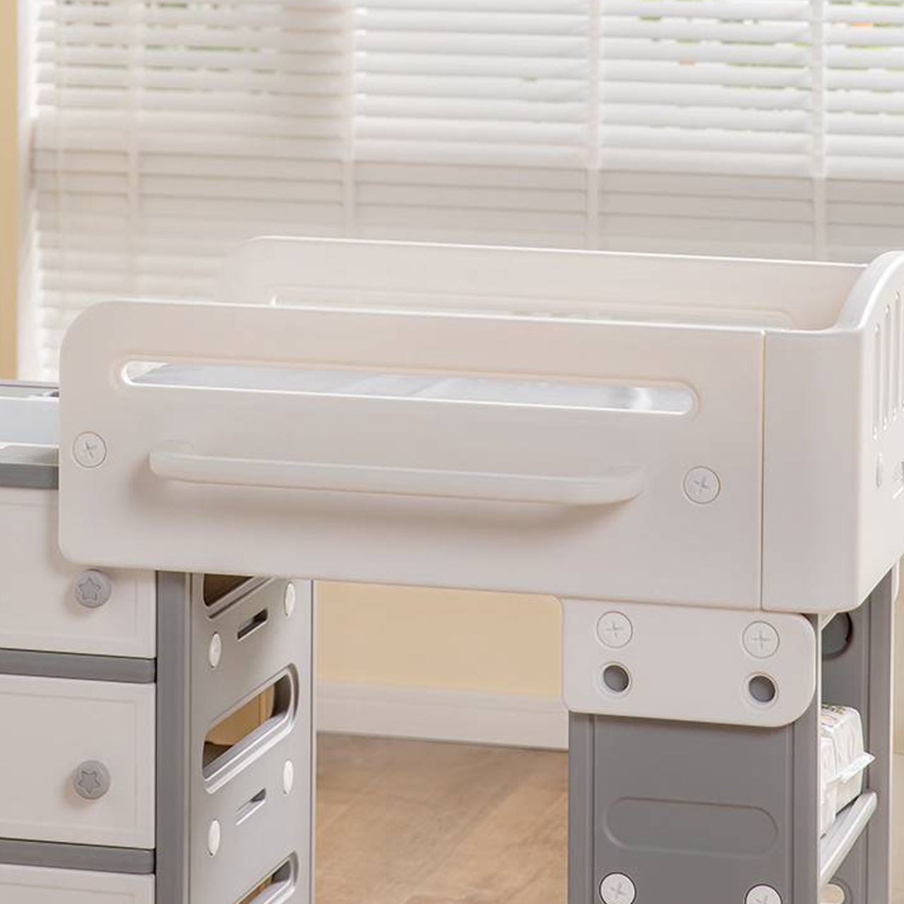 Modern Metal Baby Changing Table Drawer Changing Table with Bathtub