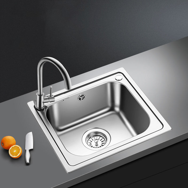 Modern Stainless Steel Kitchen Sink Single Bowl Sink with Basket Strainer