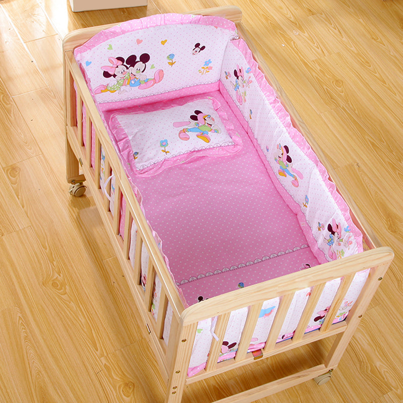 Solid Wood Rocking Baby Crib Cradle Rectangle with 4 Wheels Cradle