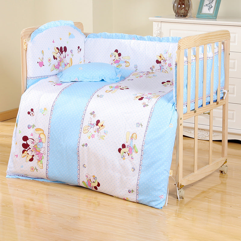 Solid Wood Rocking Baby Crib Cradle Rectangle with 4 Wheels Cradle