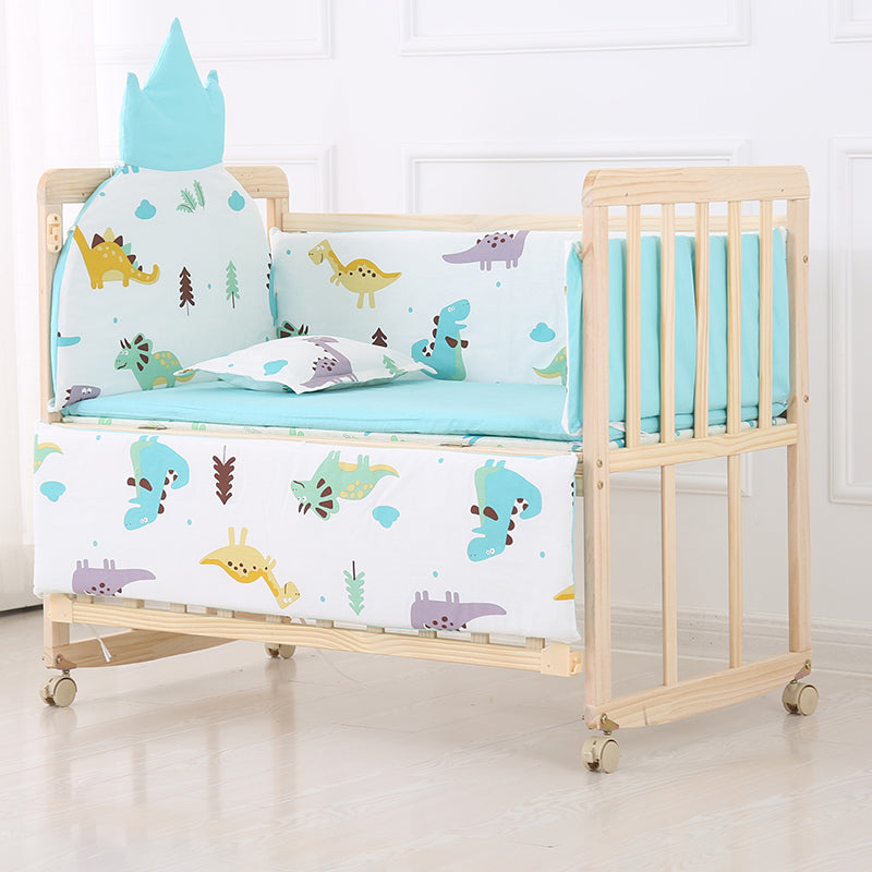 Solid Wood Rocking Baby Crib Cradle Rectangle with 4 Wheels Cradle
