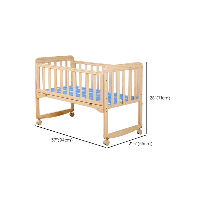 Solid Wood Rocking Baby Crib Cradle Rectangle with 4 Wheels Cradle