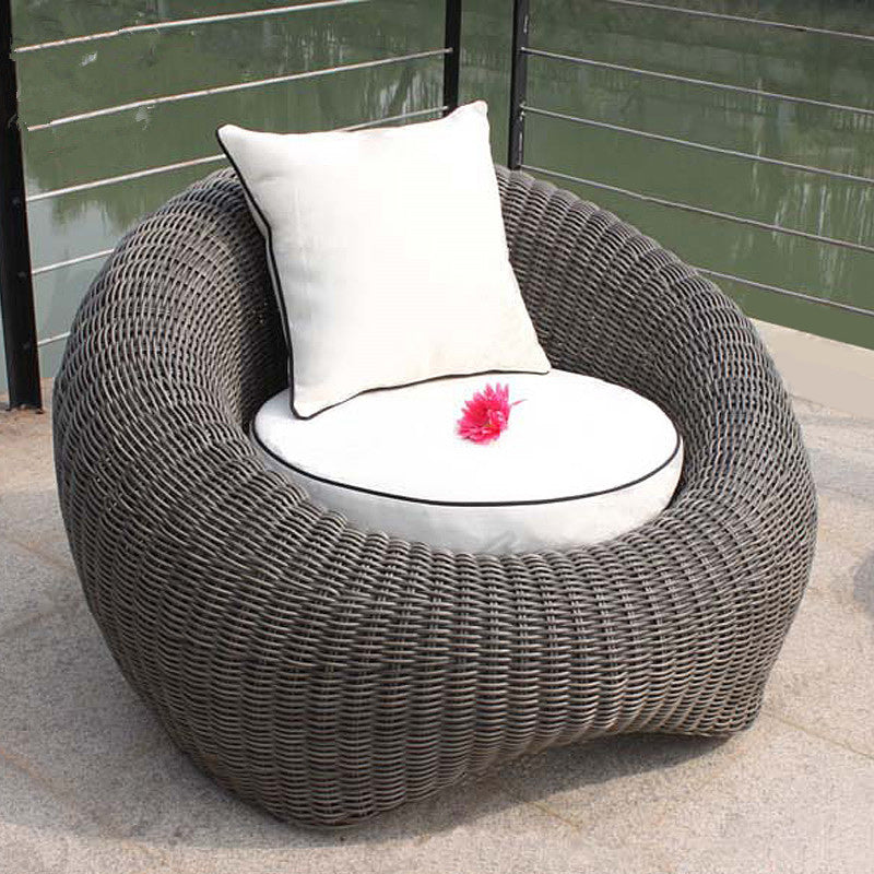 Contemporary Metal Patio Daybed Water Resistant and UV Resistant Patio Daybed