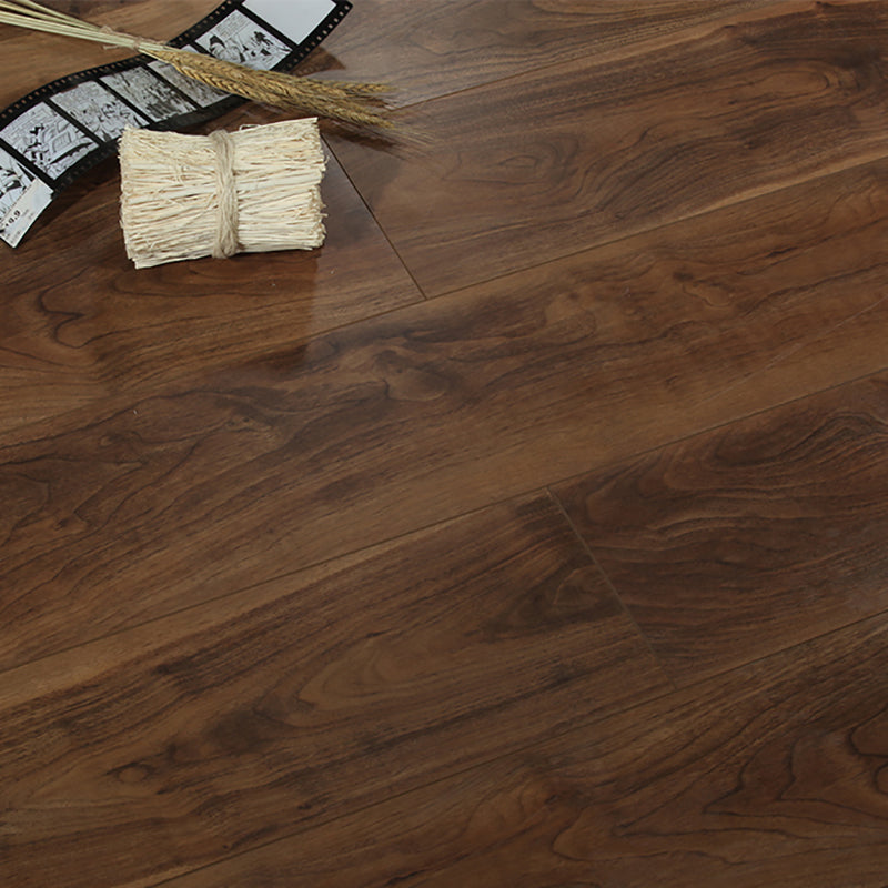 Brown Wood Laminate Flooring Scratch Resistance Matte Laminate Plank Flooring