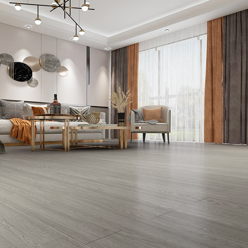 Natural Finish Laminate Flooring Scratch Resistance Smooth Laminate Plank Flooring