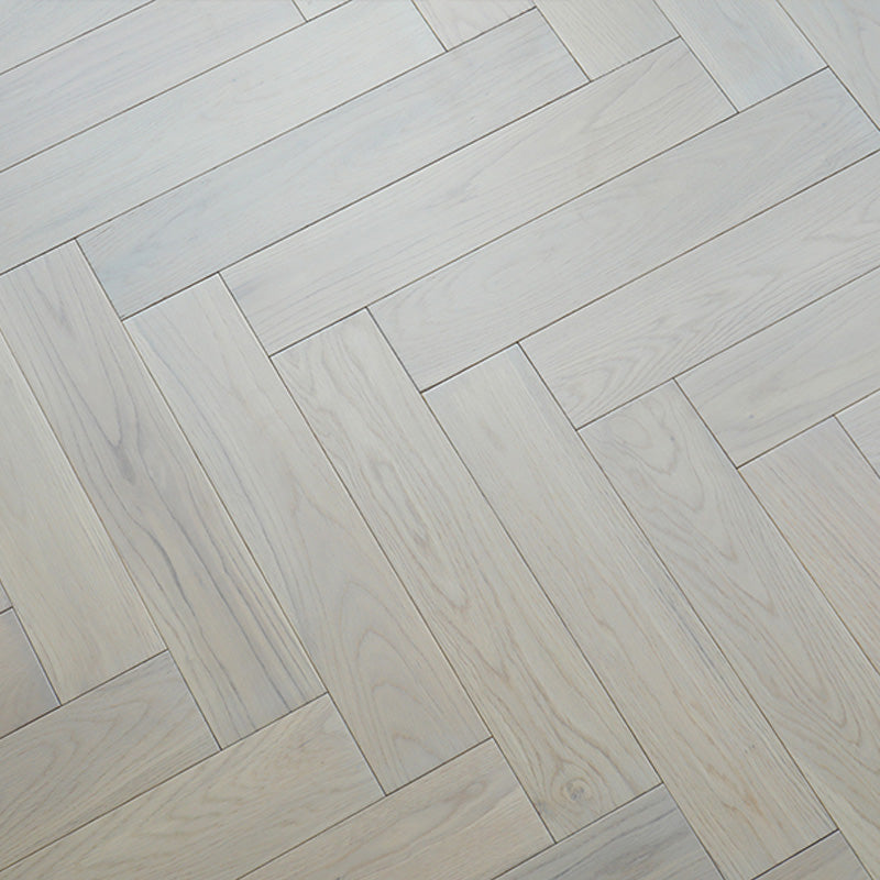 Traditional Flooring Planks Solid Wood Wire Brushed Click-Locking Wood Floor Tile