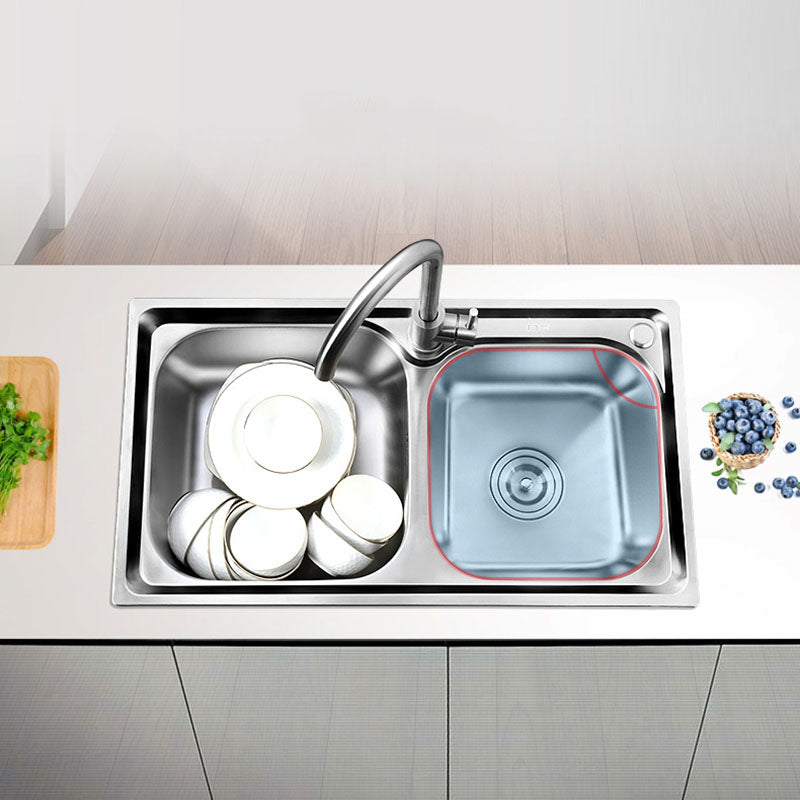 Modern Style Kitchen Sink Stainless Steel Kitchen Double Sink with Faucet