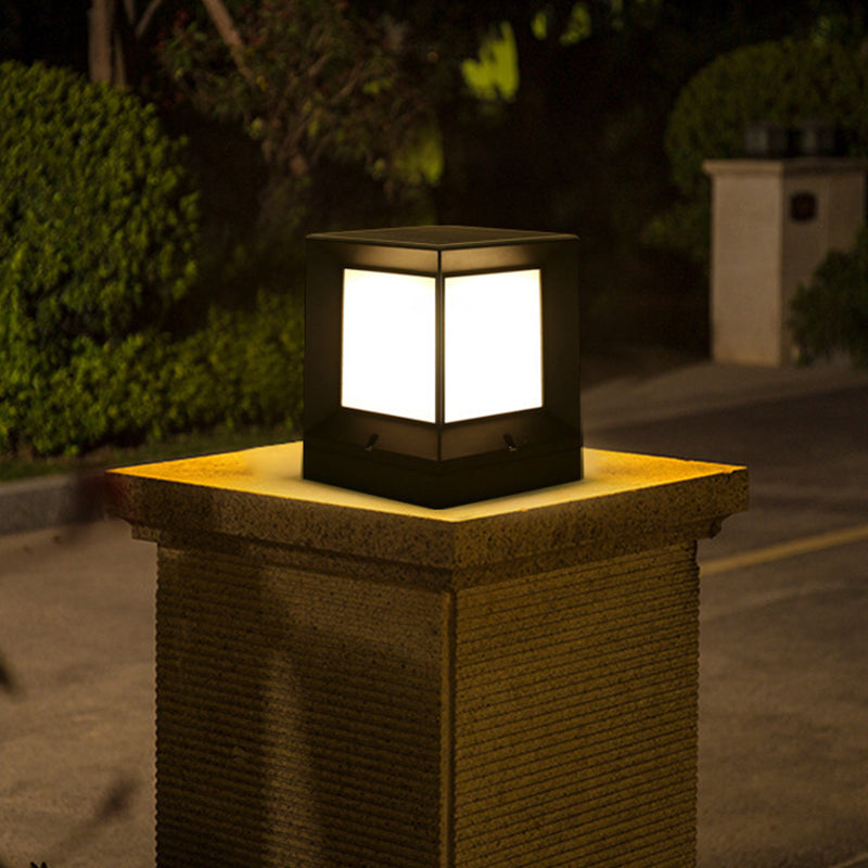 Nordic Style Aluminum Outdoor Light Rectangle Shape Solar Energy Pillar Lamp for Outdoor