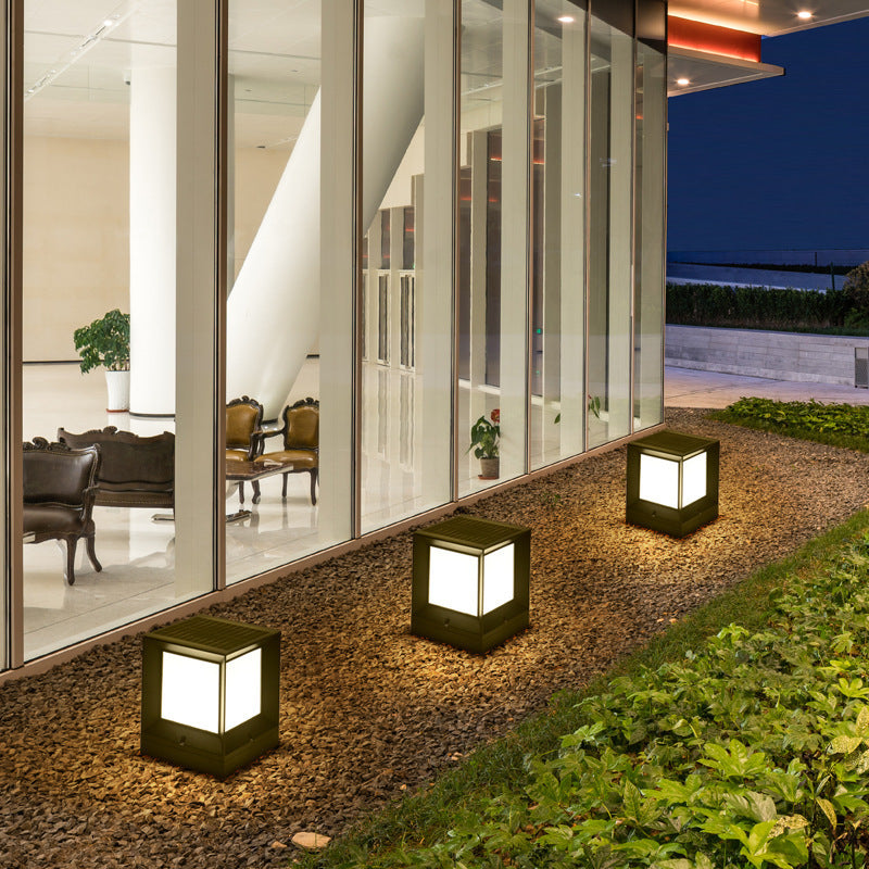 Nordic Style Aluminum Outdoor Light Rectangle Shape Solar Energy Pillar Lamp for Outdoor